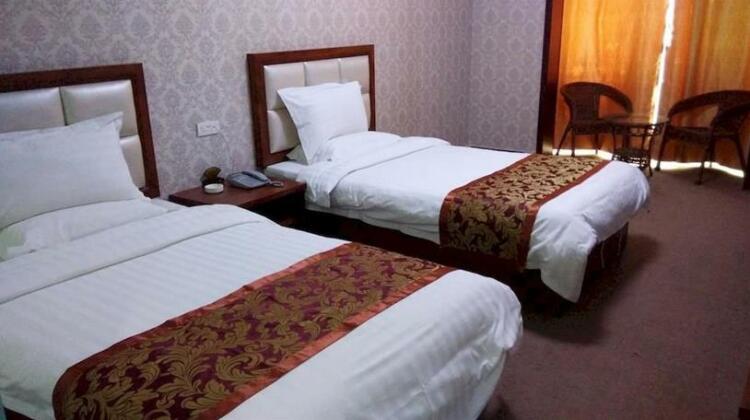 Yanshi 7 Star Express Hotel - Photo5