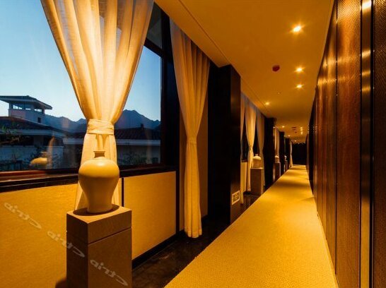 Yihe Funiu Shanju Hot Spring Resort Hotel - Photo3
