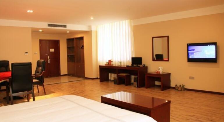 Yilu Gangwan Hotel - Photo3