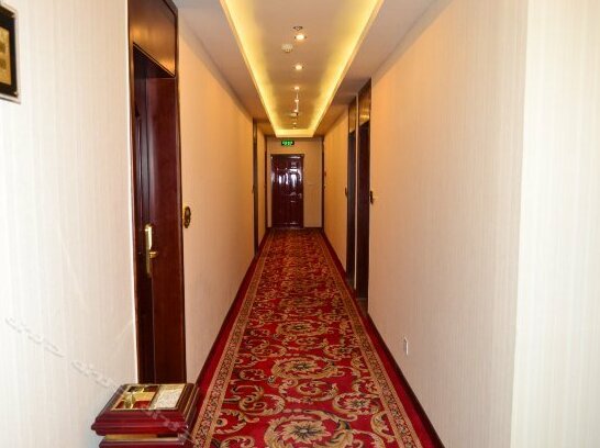 Lvjing Business Hotel Luzhou - Photo4