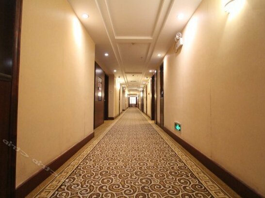 Huayan Hotel Maoming - Photo3