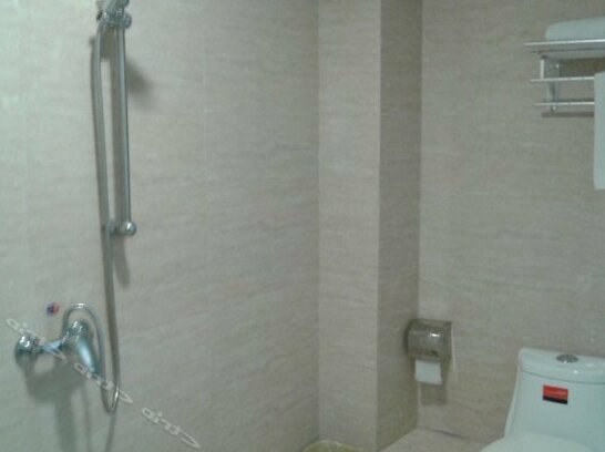 7 Days Inn Meizhou Avenue - Photo2