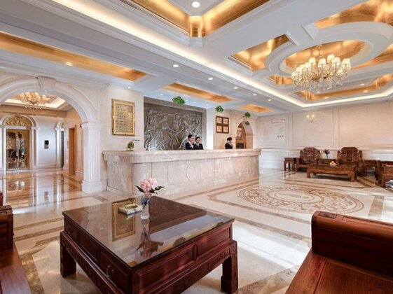 Vienna Hotel Meizhou Jiangnan - Photo2