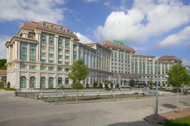 Shimao Maoyu Hotel - Photo2