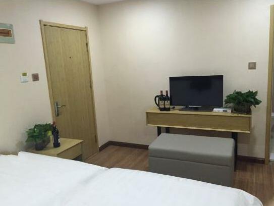 Xue Xiang Zhong Yang Motor Home Hotel - Photo4