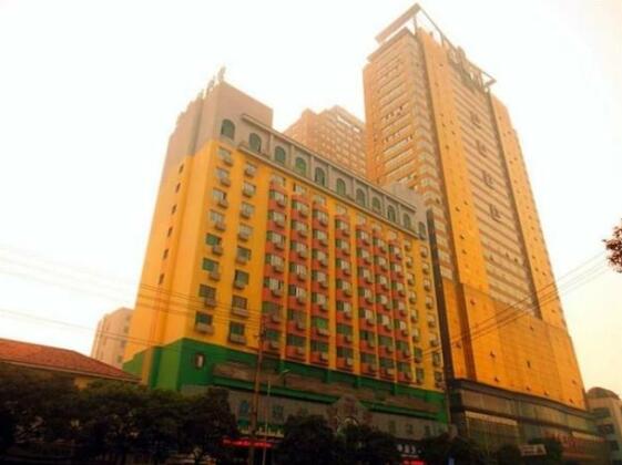 GreenTree Inn Jiangxi NanChang Railway Station Luoyang Road Express Hotel