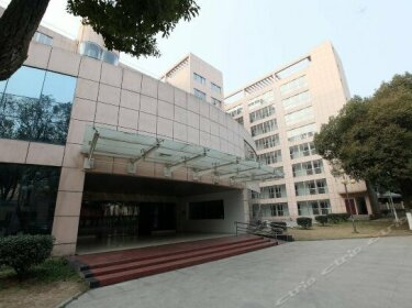 Jiangxi University offinance and Economics Gnest House