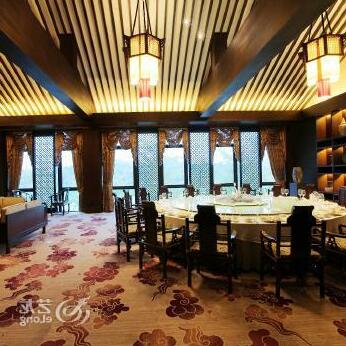 Langzhong Jinyuan Zhangfei International Hotel - Photo2