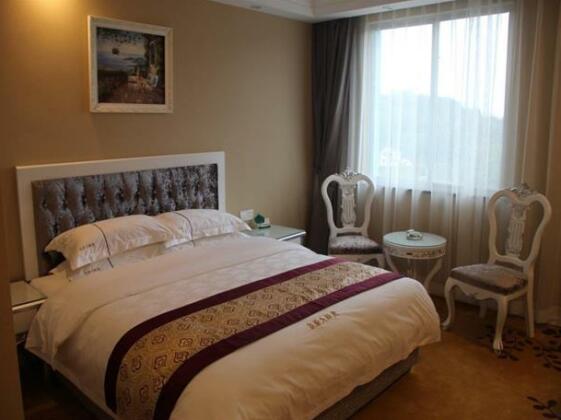 Langzhong Panda Le Grand Large Hotel - Photo4