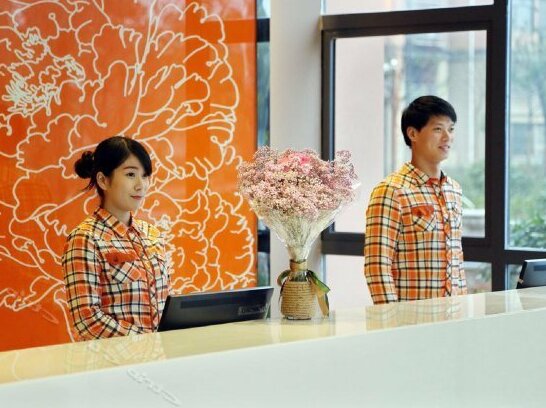 7 Days Premium Nanjing Beiling Road - Photo2