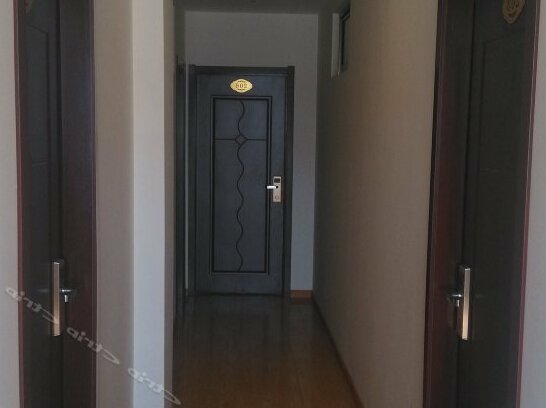 91 Zhijia Hotel - Photo2