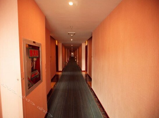 Chuangtong Business Hotel - Photo5