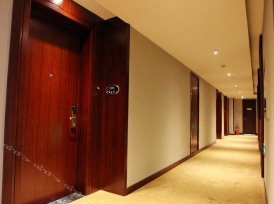 City Leisure Hotel - Photo4