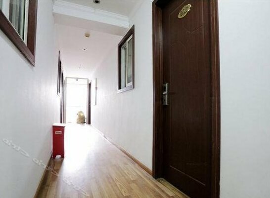 Fangjin Hotel - Photo2