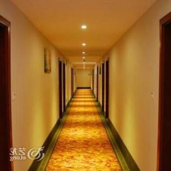 GreenTree Inn Jiangsu Nanjing Tangshan Hot Spring Express Hotel - Photo2