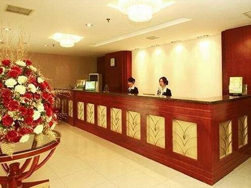 GreenTree Inn Nanjing Xiaozhuang Square Hotel - Photo2