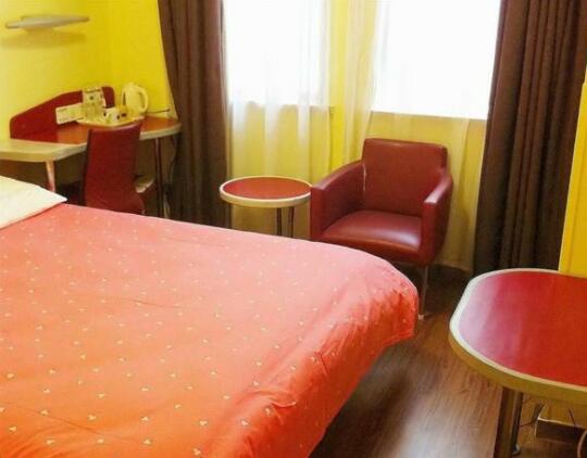 Home Inn Hotel Nanjing - Photo5