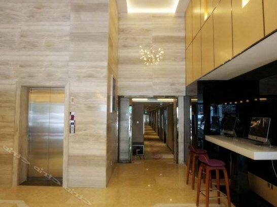 Lavande Hotel Nanjing Xinjiekou Zhangfuyuan Metro Station - Photo5
