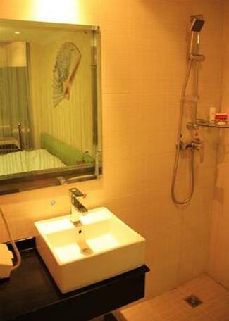 Love Theme Hotel - Photo4