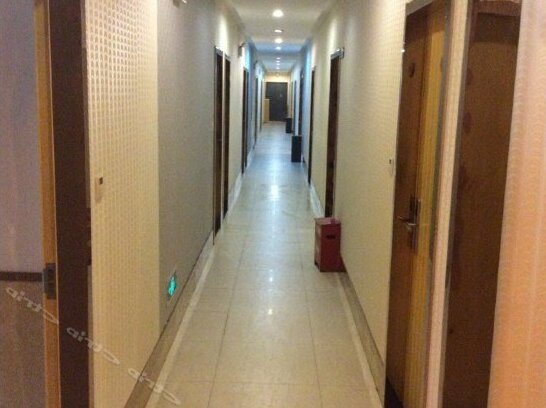 Sanchuan Hotel Nanjing - Photo2