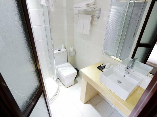 Yilian Theme Business Hotel - Photo5