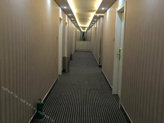 Yuanhang Hostel - Photo2