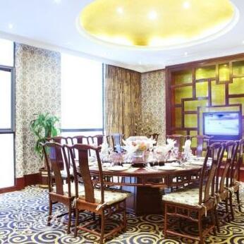 Zhenbao Holiday Hotel - Photo4