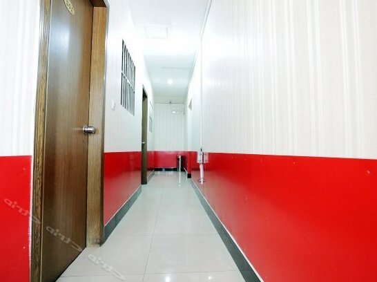 Zhenxia Business Hotel - Photo2