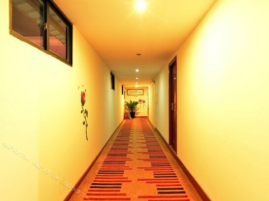 Dongqiao Bianjie Hotel - Photo4