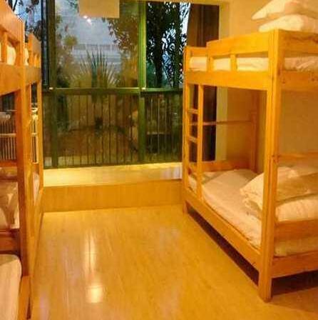 Lotusland Hostel II LangDongBusStation - Photo3