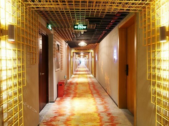 Maple Leaf International Hotel Nanning - Photo4