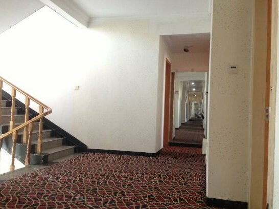 ChunHui Inn Hotel - Photo4