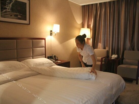 Wuyishan Yili Hotel - Photo3