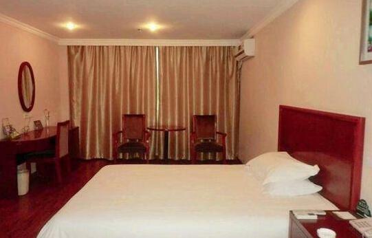 GreenTree Inn Jiangsu Nantong Pingchao Bus Station Express Hotel - Photo3