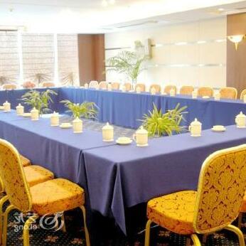 Guanghua International Hotel - Photo4