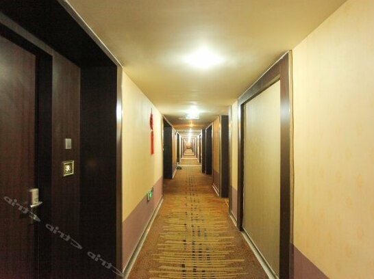 Jiaheng Holiday Inn - Photo2