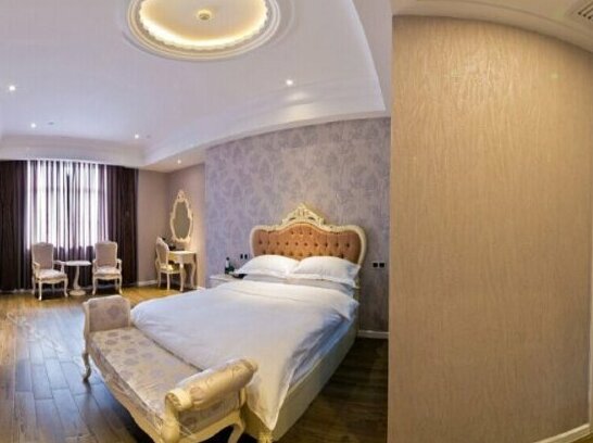 Love Bird Hotel - Photo4