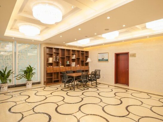 Wenfeng Chengshi Hotel Rugao Changjiang Town - Photo4