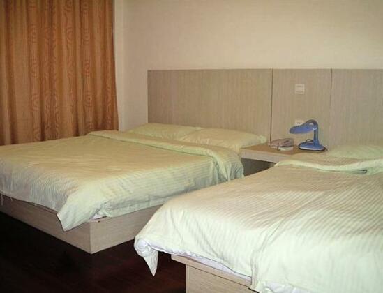  Photo 2