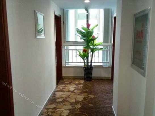 Caifu Zhuangyuan Holiday Hotel - Photo2