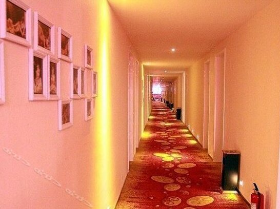 Qicaihong Sheying Theme Hotel - Photo5
