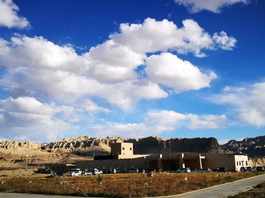 Tulin Castle Hotel - Photo4