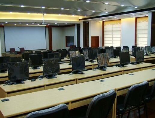 Asia Pacific Four Seasons Hotel - Photo4