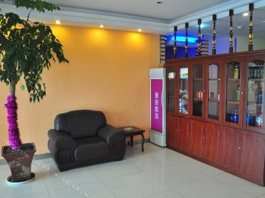 Chongming Holiday Hotel - Photo4