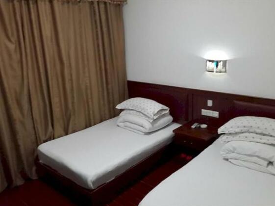 Fenghua Huangfu Hostel - Photo4