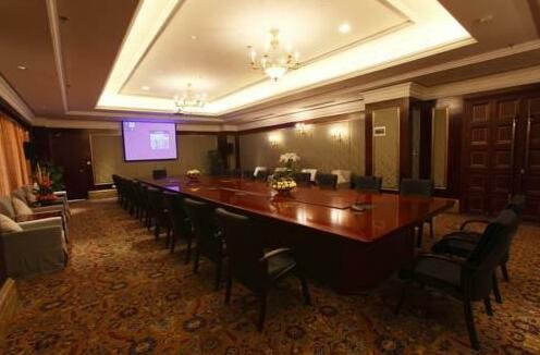 Four Seasons Gary Hotel - Photo5