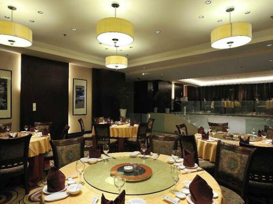 Huaxiang International Hotel - Photo2
