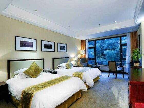 Huaxiang International Hotel - Photo4
