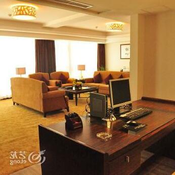 Knight Ocean Hotel and Resorts - Photo4