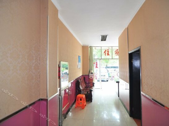 Liangfeng Motel - Photo4